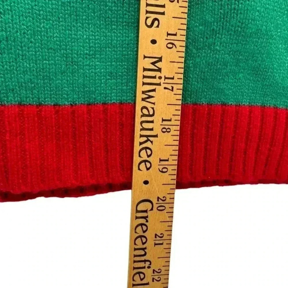 It's Our Time Polar Bear Christmas Ugly Holiday Sweater Girls Size Large - Picture 10 of 10